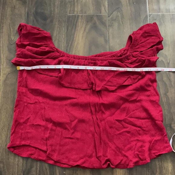 Red Streetwear Society Flowy Off Shoulder Top - Picture 10 of 12